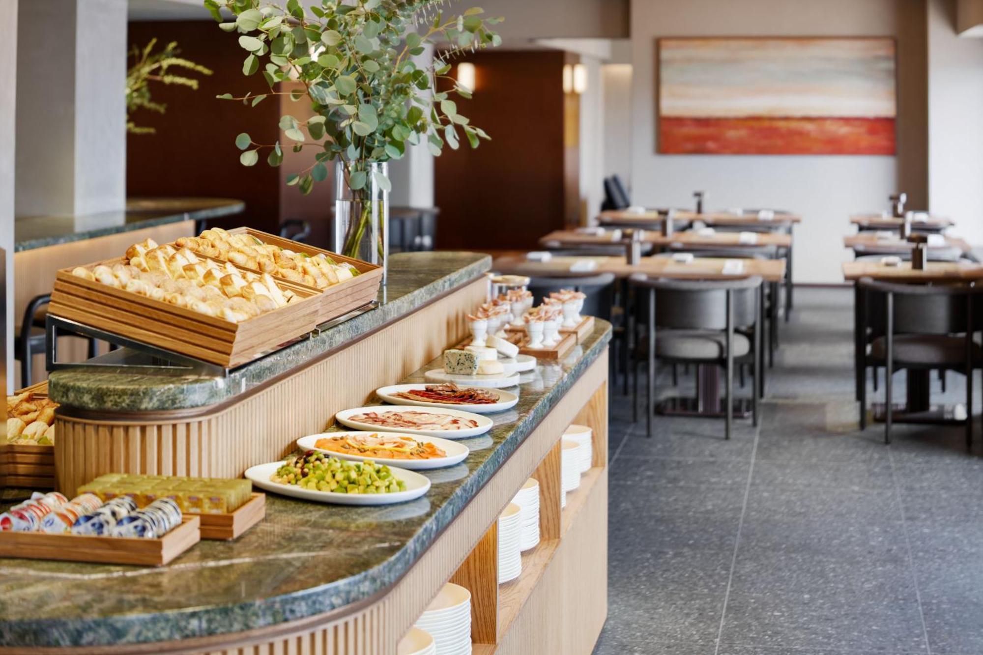 Rihga Royal Hotel Osaka, Vignette Collection By Ihg Extérieur photo The restaurant at the British Library
