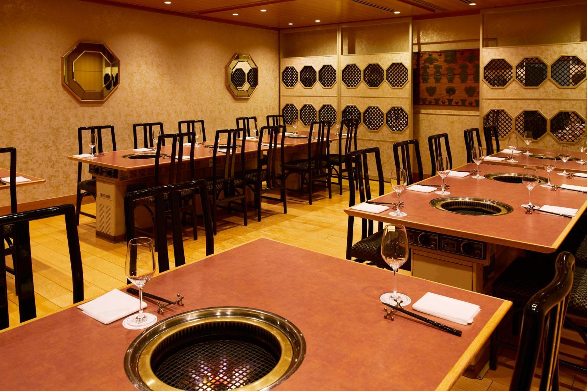 Rihga Royal Hotel Osaka, Vignette Collection By Ihg Extérieur photo A restaurant in Tokyo